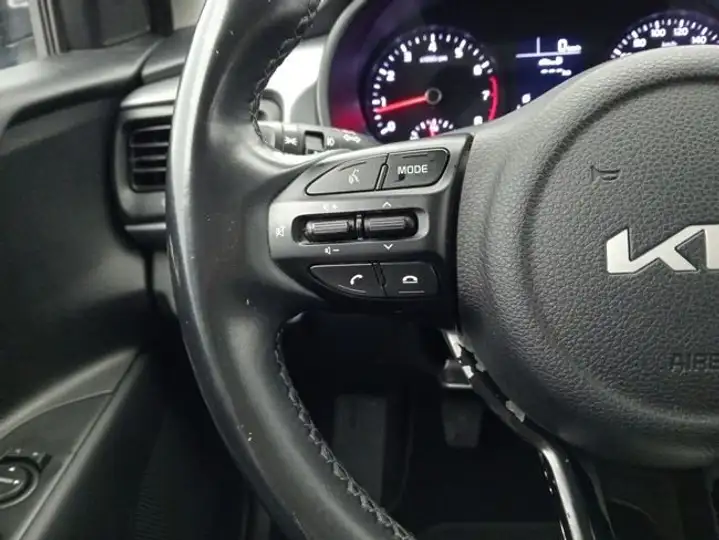 Kia Rio 2024, foto 17