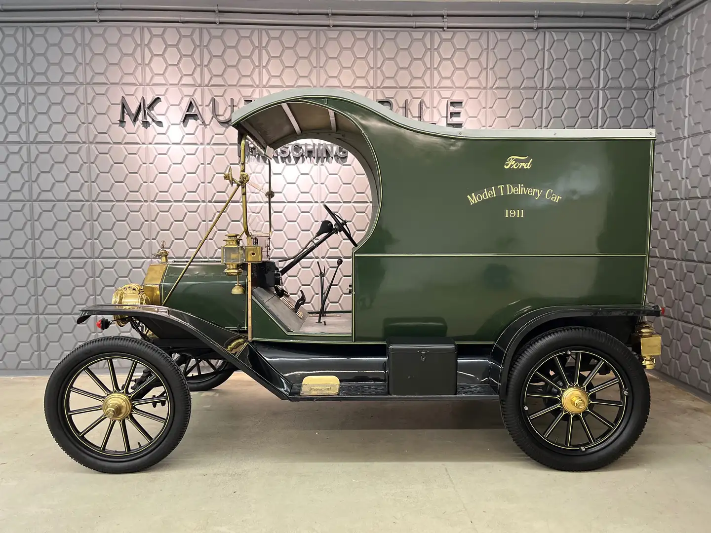 Ford Ford T Delivery Handgefertigt BJ : 1914 Vert - 2
