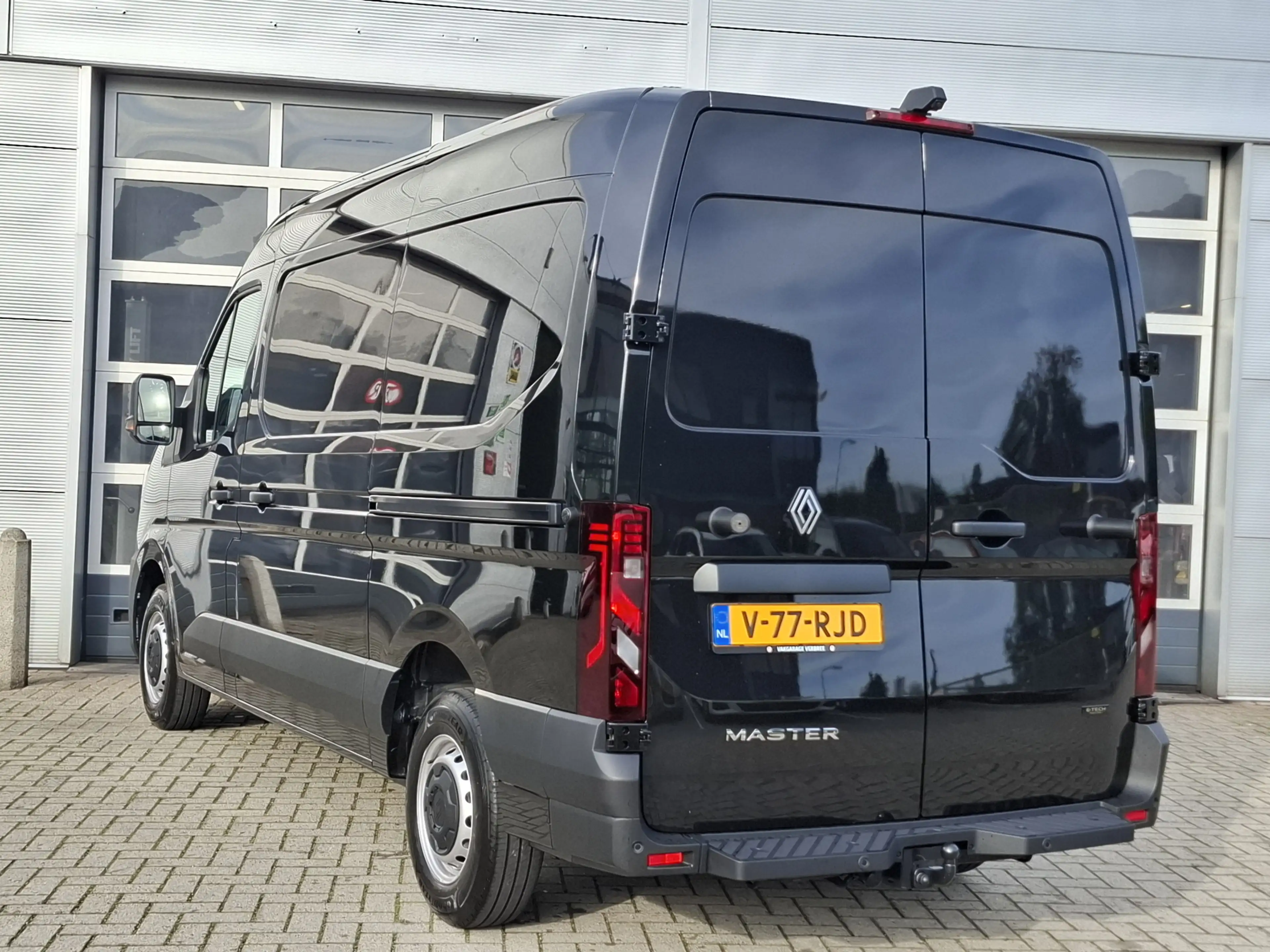Renault Master E-Tech T35 L2H2 Extra long range 87 kWh | Betimmer — photo 19