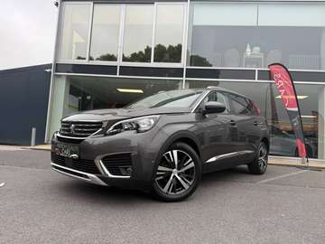 7ZIT / AUTOMAAT/ CARPLAY / PANO. DAK / LEDER / KEYLESS