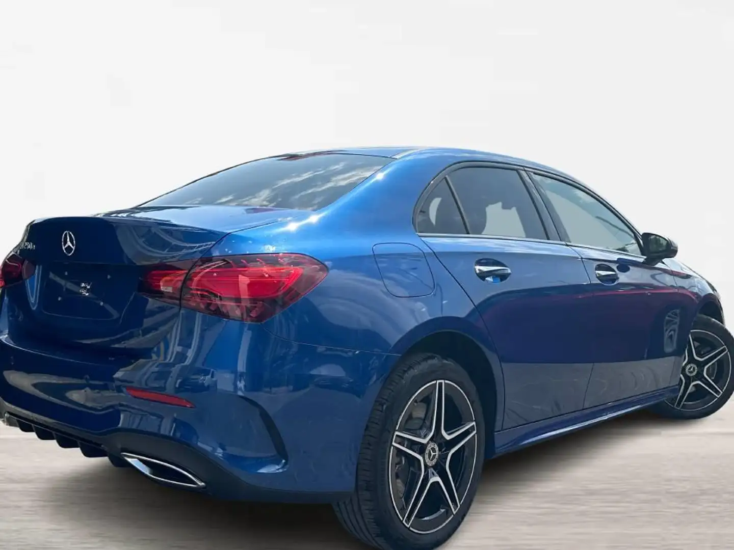 Mercedes-Benz A 250 e con tecnologí híbrida EQ Sedán - 2