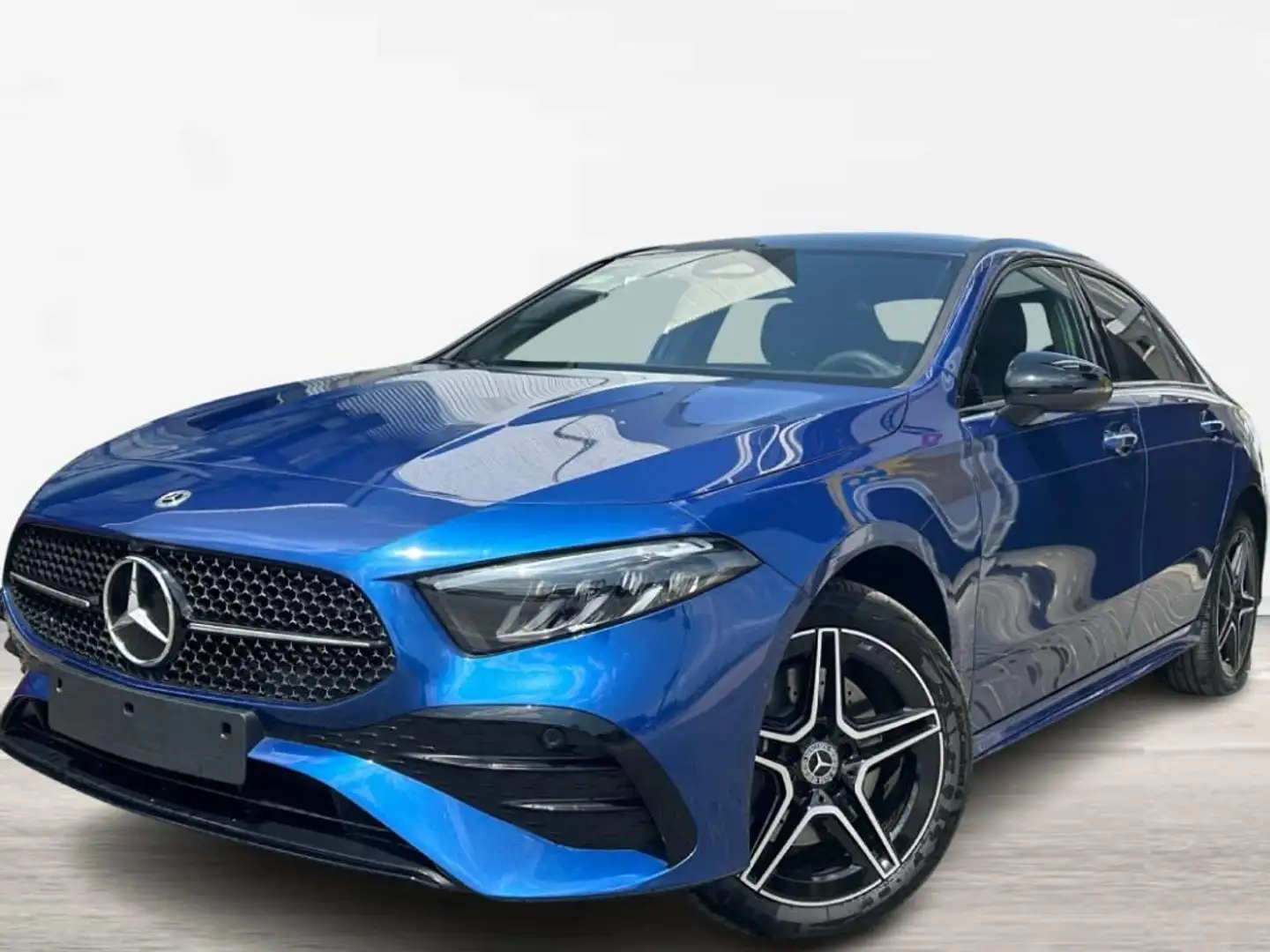 Mercedes-Benz A 250 e con tecnologí híbrida EQ Sedán - 1