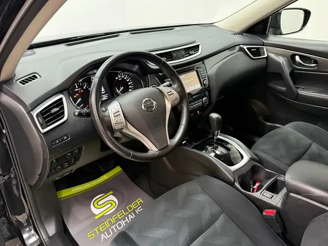 Nissan X-Trail view 9