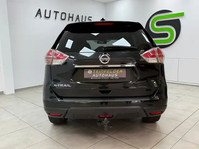 Nissan X-Trail view 6