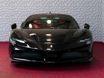 4.0 V8 1000 pk INCL BTW/BPM. CARBON SEATS/STUUR LI