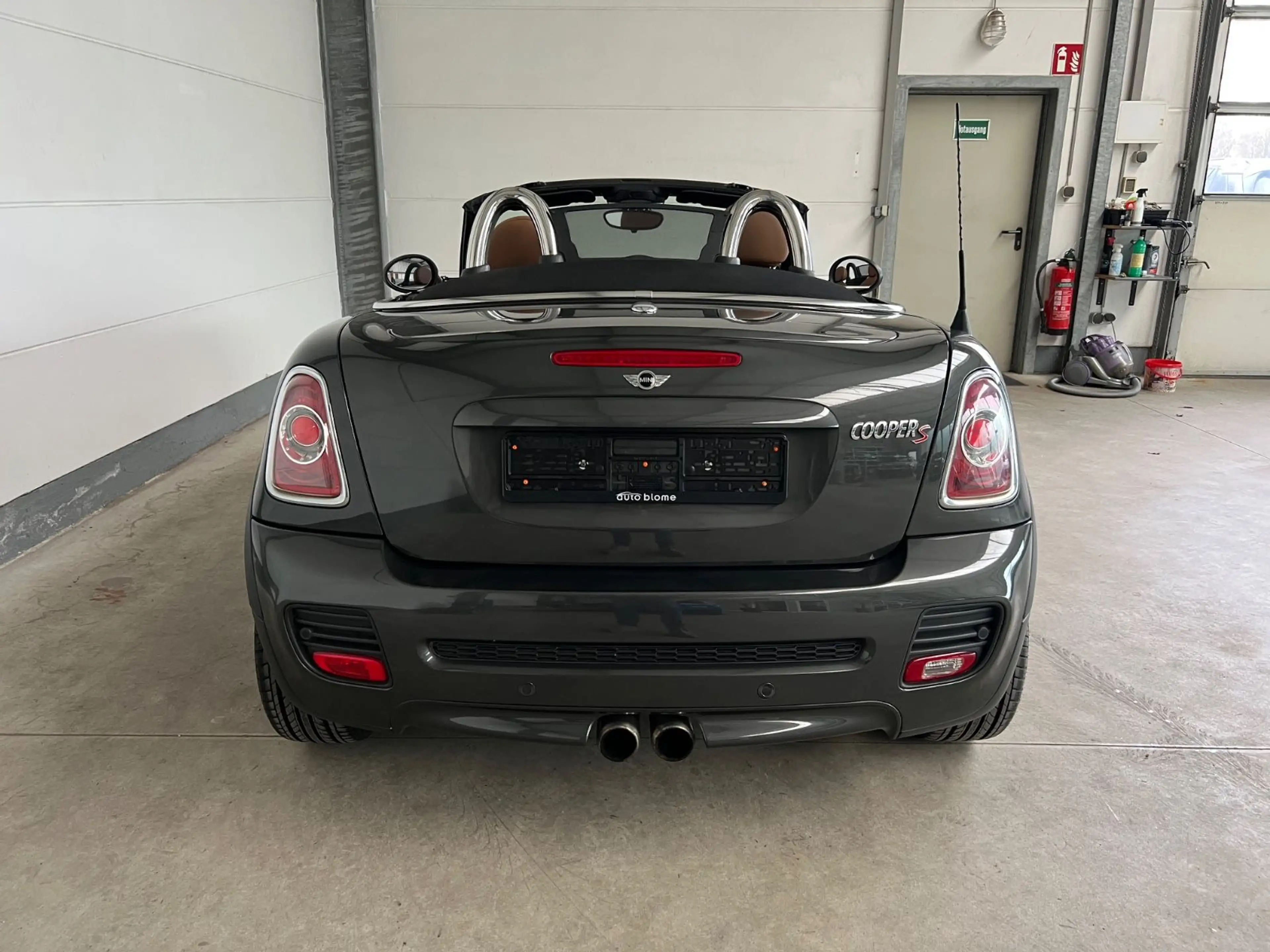 MINI Cooper S Roadster JCW-Paket +Chilli+Leder+Navi — photo 48