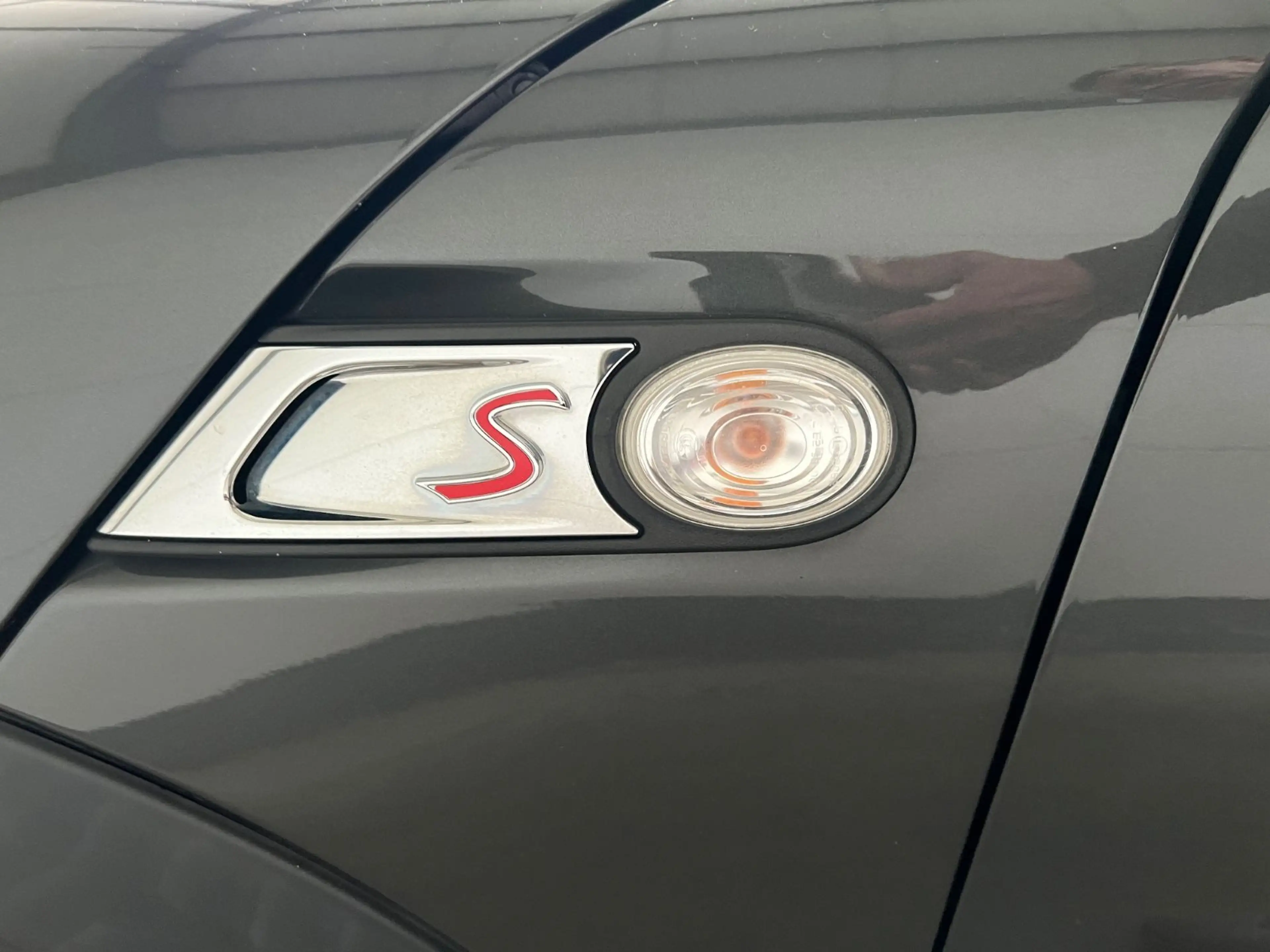 MINI Cooper S Roadster JCW-Paket +Chilli+Leder+Navi — photo 37