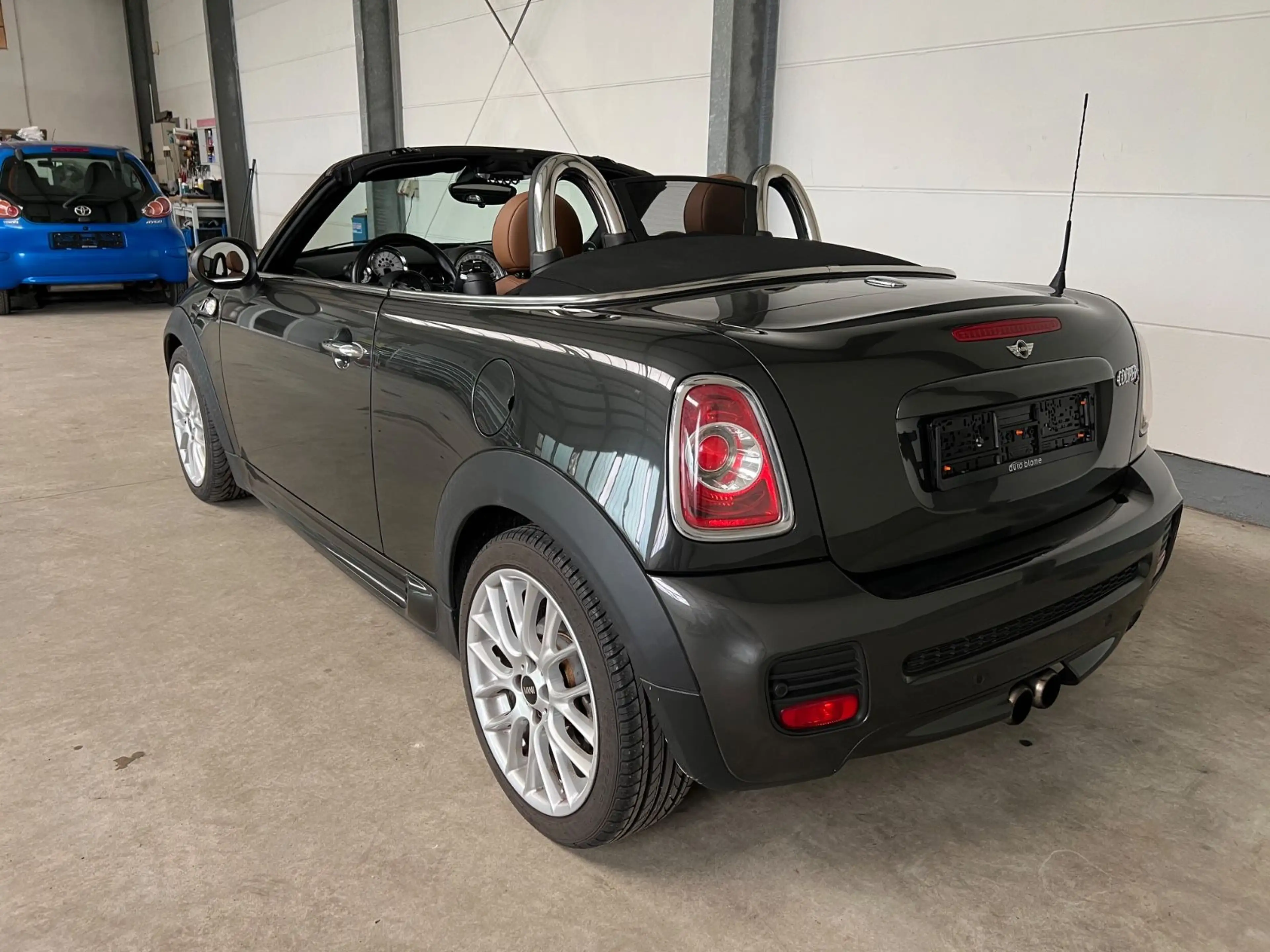 MINI Cooper S Roadster JCW-Paket +Chilli+Leder+Navi — photo 18