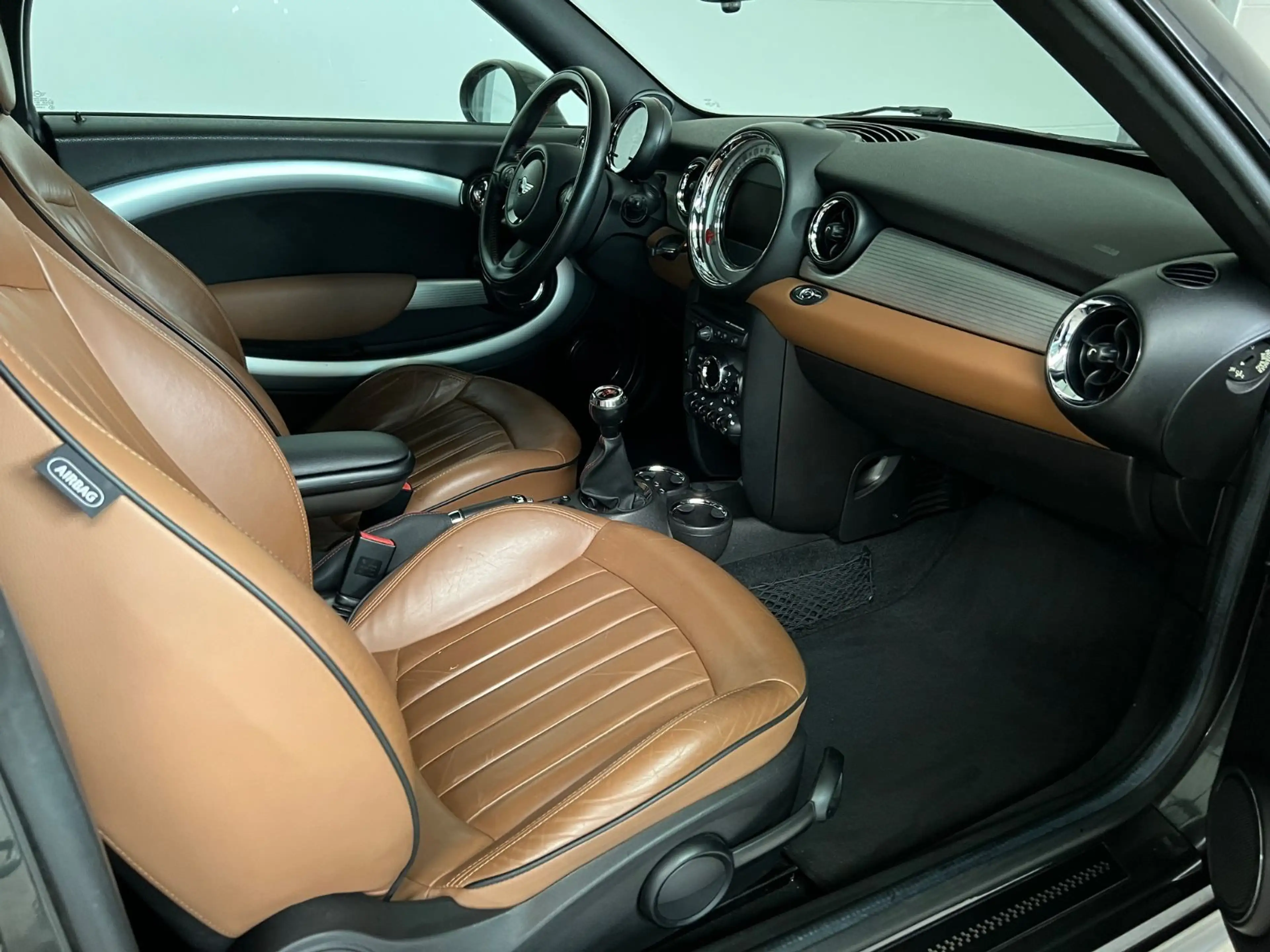 MINI Cooper S Roadster JCW-Paket +Chilli+Leder+Navi — photo 40