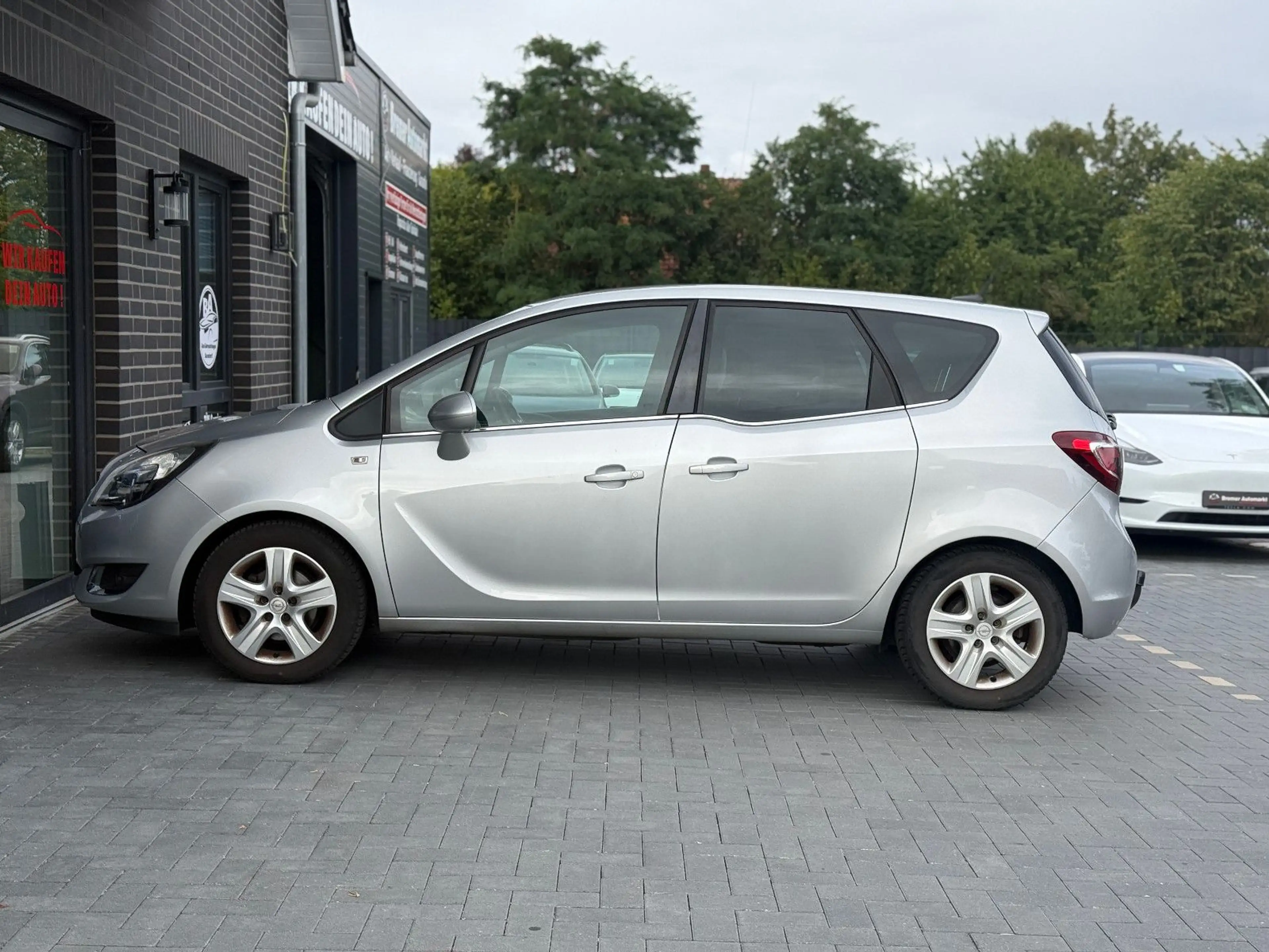 Opel Meriva B Innovation*Automatik*Klima*PDC*AHK*SHZ* — photo 8