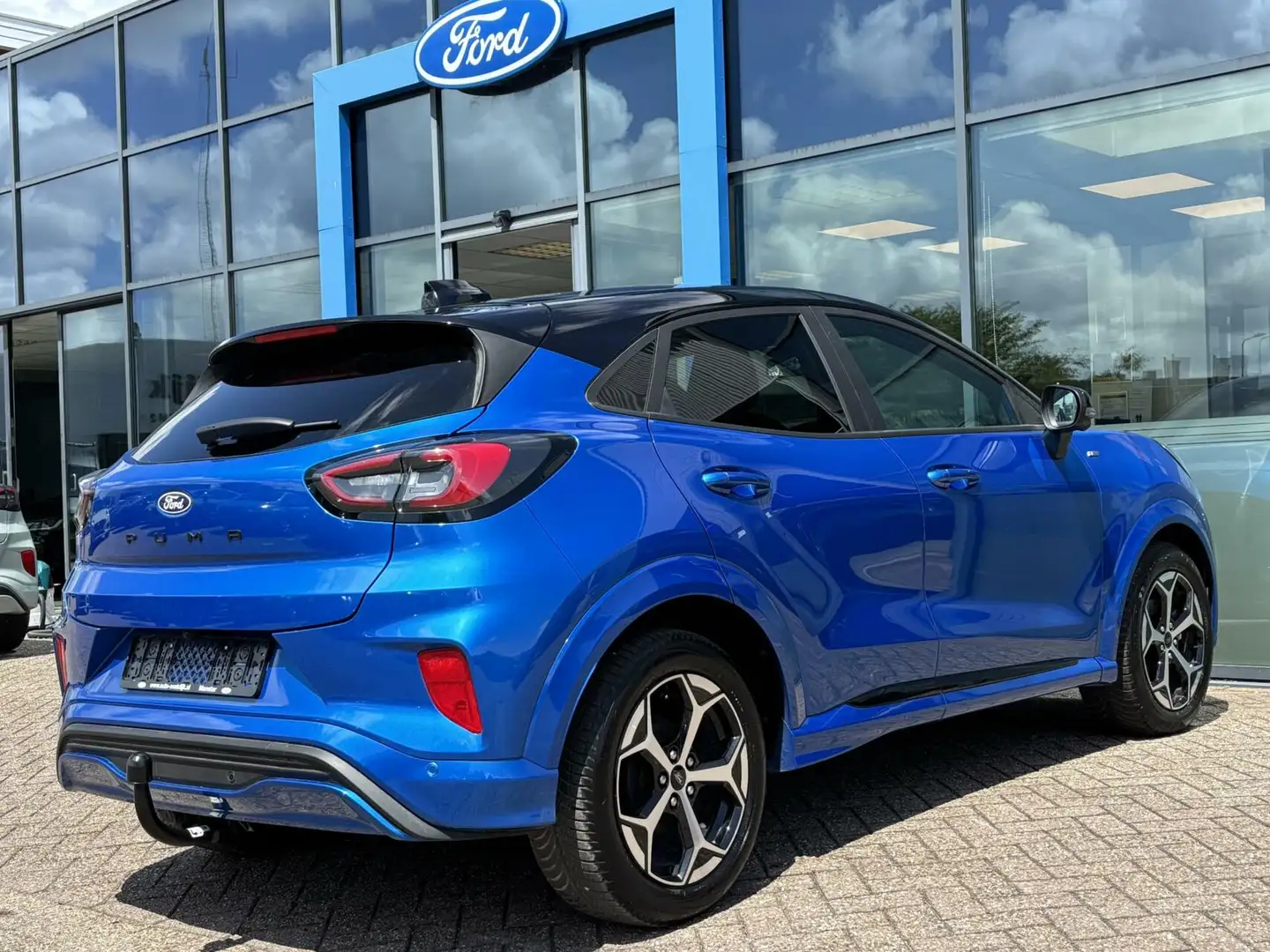 Ford Puma 1.0 EcoBoost Hybrid ST-Line 125PK Automaat NIEUW M Blauw - 2