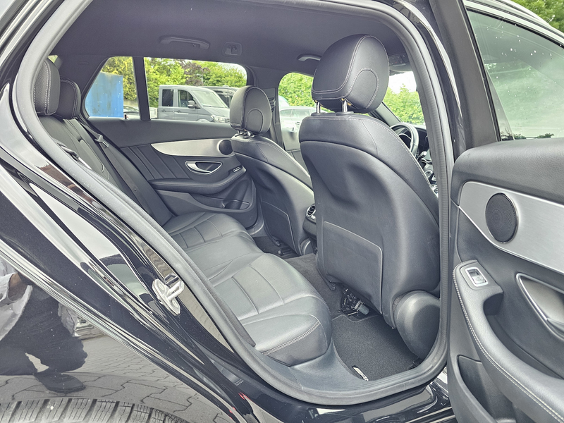 Mercedes-Benz C 250 d T AMG Line LEDER NAVI LED AUS 2.HAND — photo 9