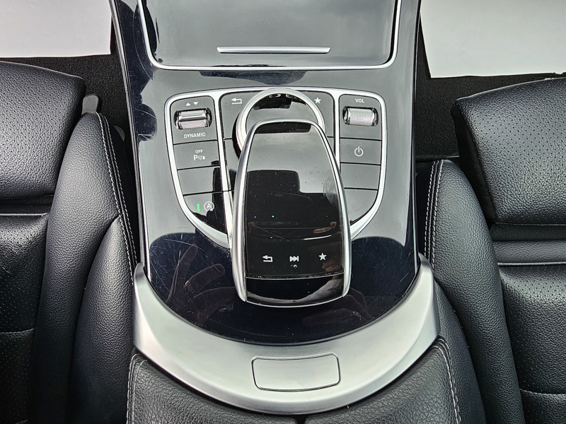 Mercedes-Benz C 250 d T AMG Line LEDER NAVI LED AUS 2.HAND — photo 13