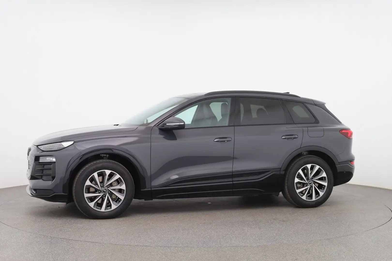 Audi Q6 e-tron e-tron quattro Grau - 2