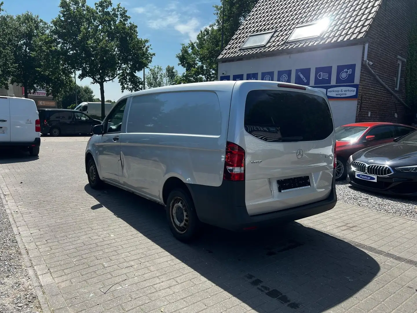 Mercedes-Benz Vito 114 CDI Fourgon Compact Gris - 2