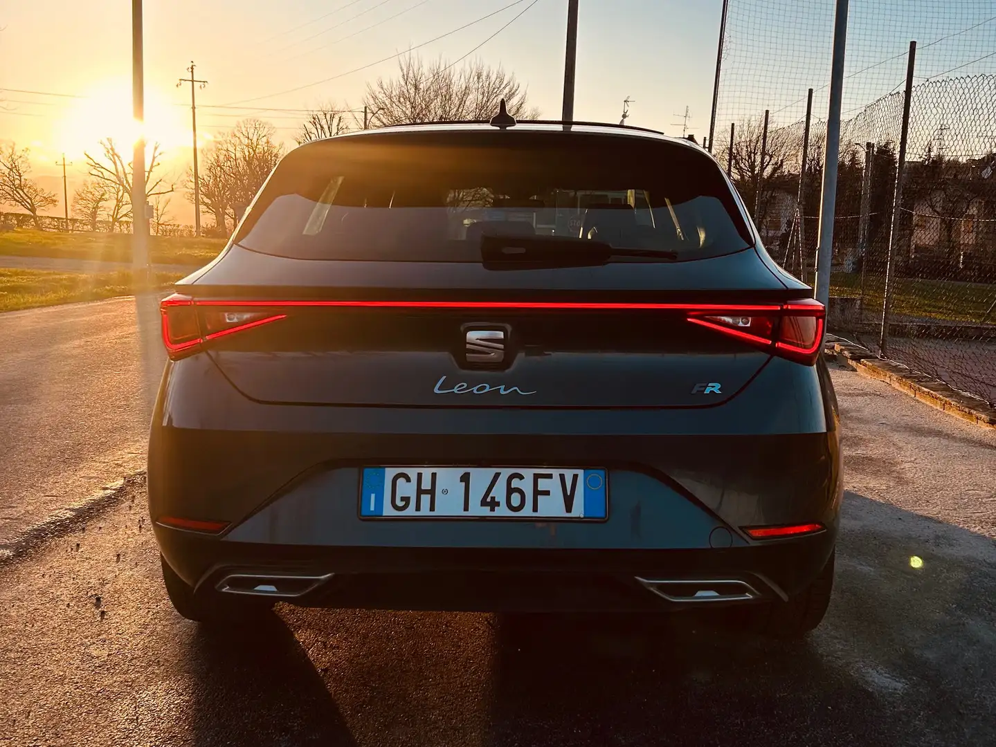 SEAT Leon Leon 2.0 tdi FR 150cv dsg Blue - 2