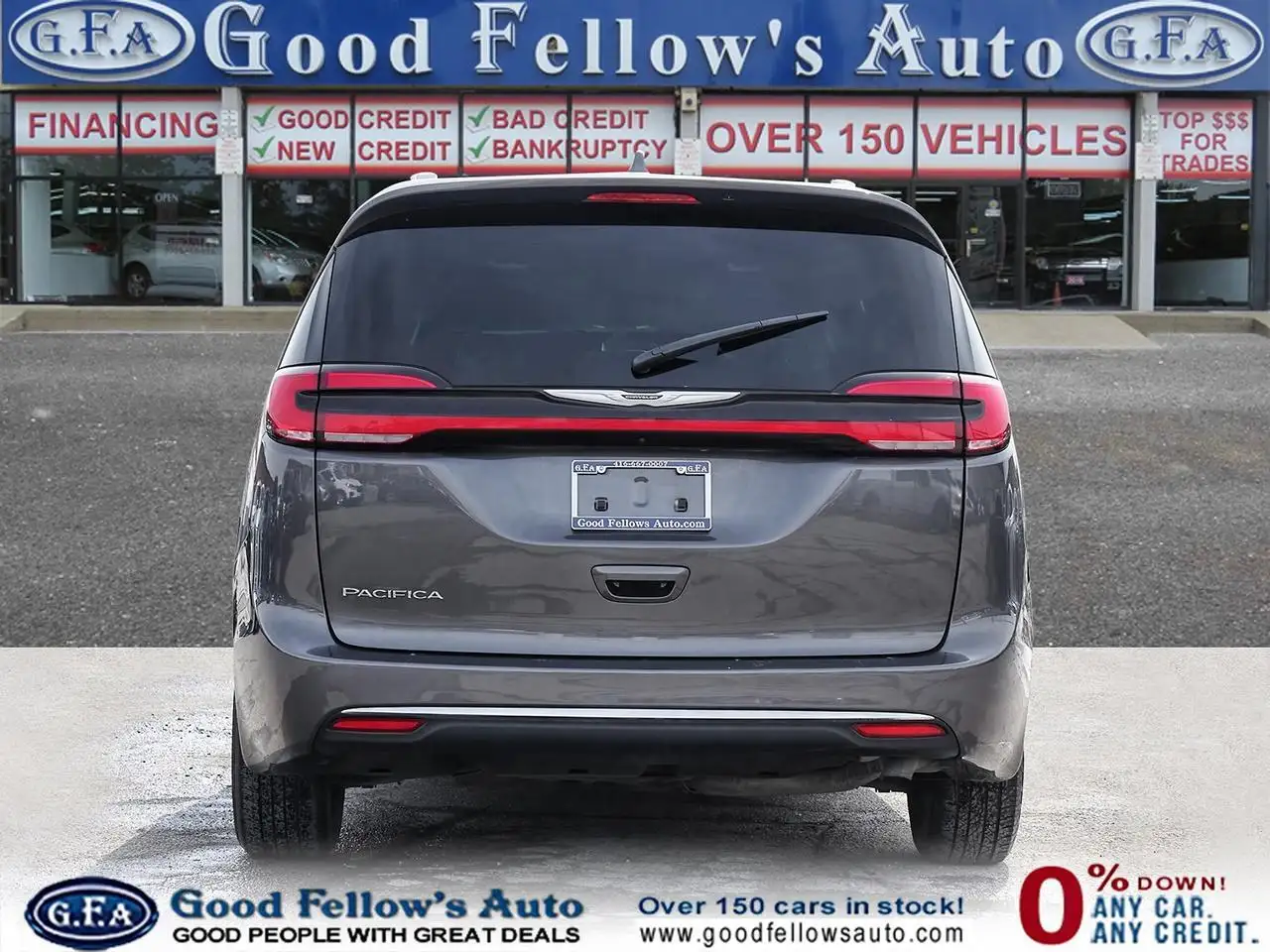 Chrysler Pacifica снимка Chrysler Pacifica