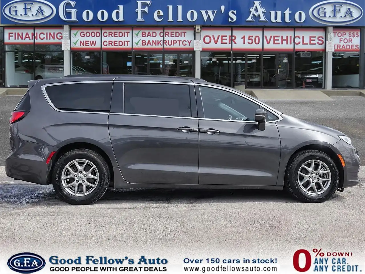 Chrysler Pacifica снимка Chrysler Pacifica
