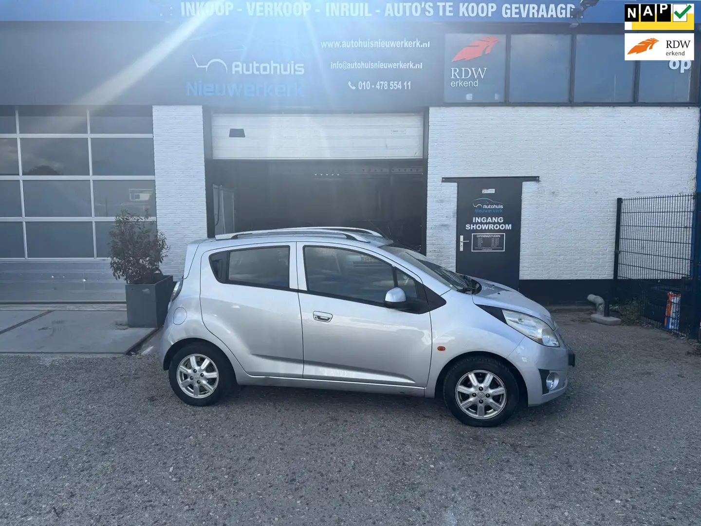 Chevrolet Spark 1.0 16V LS Bi-Fuel- met onderhoudshistorie, Nieuwe Grijs - 1