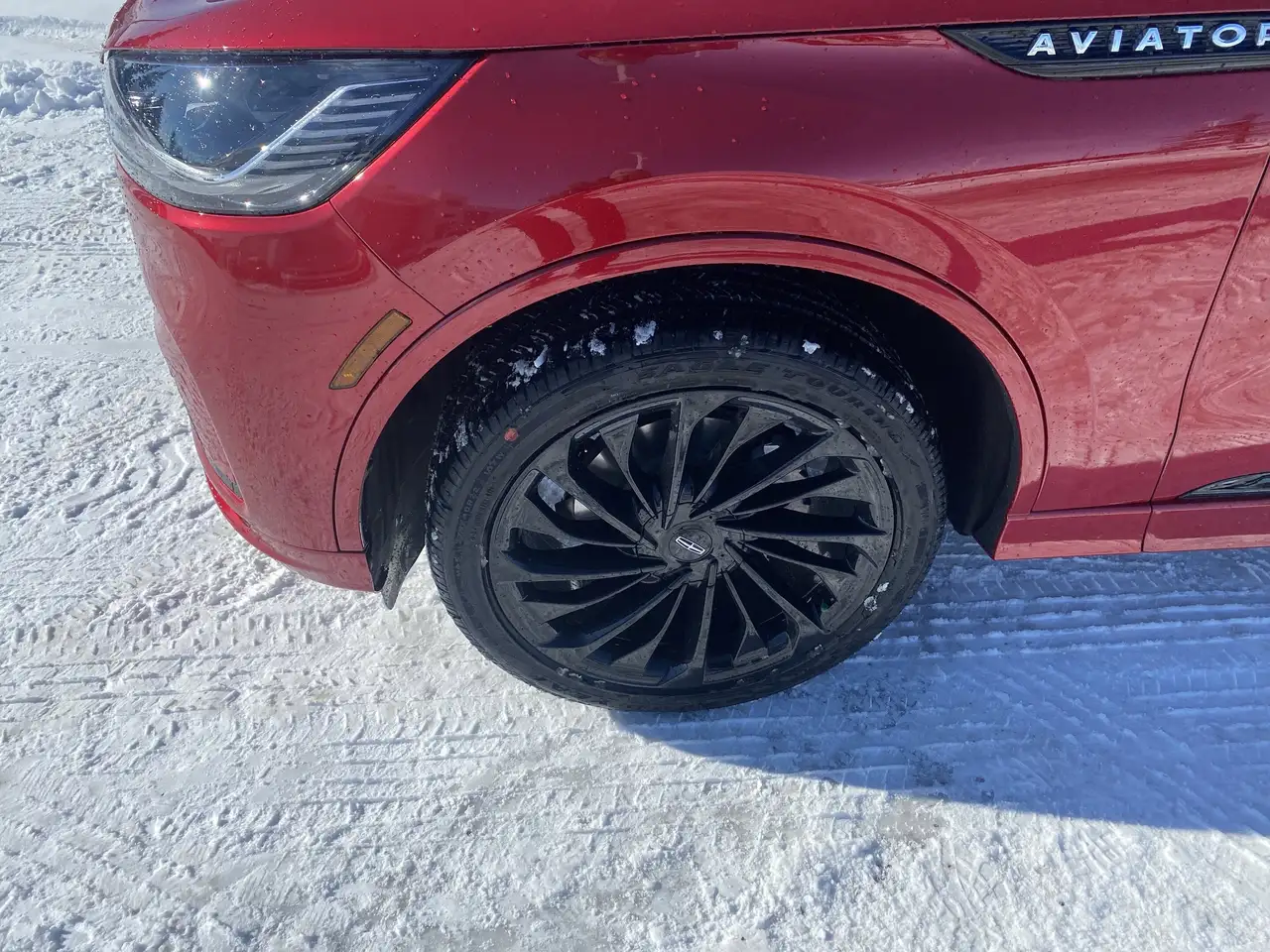 Lincoln Aviator снимка Lincoln Aviator
