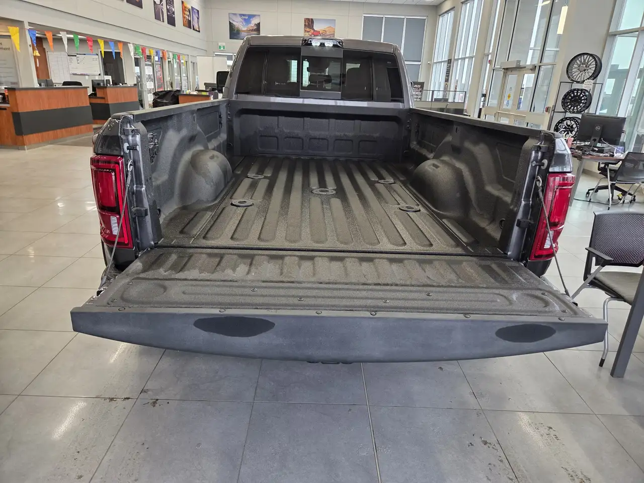 RAM 3500 снимка RAM 3500
