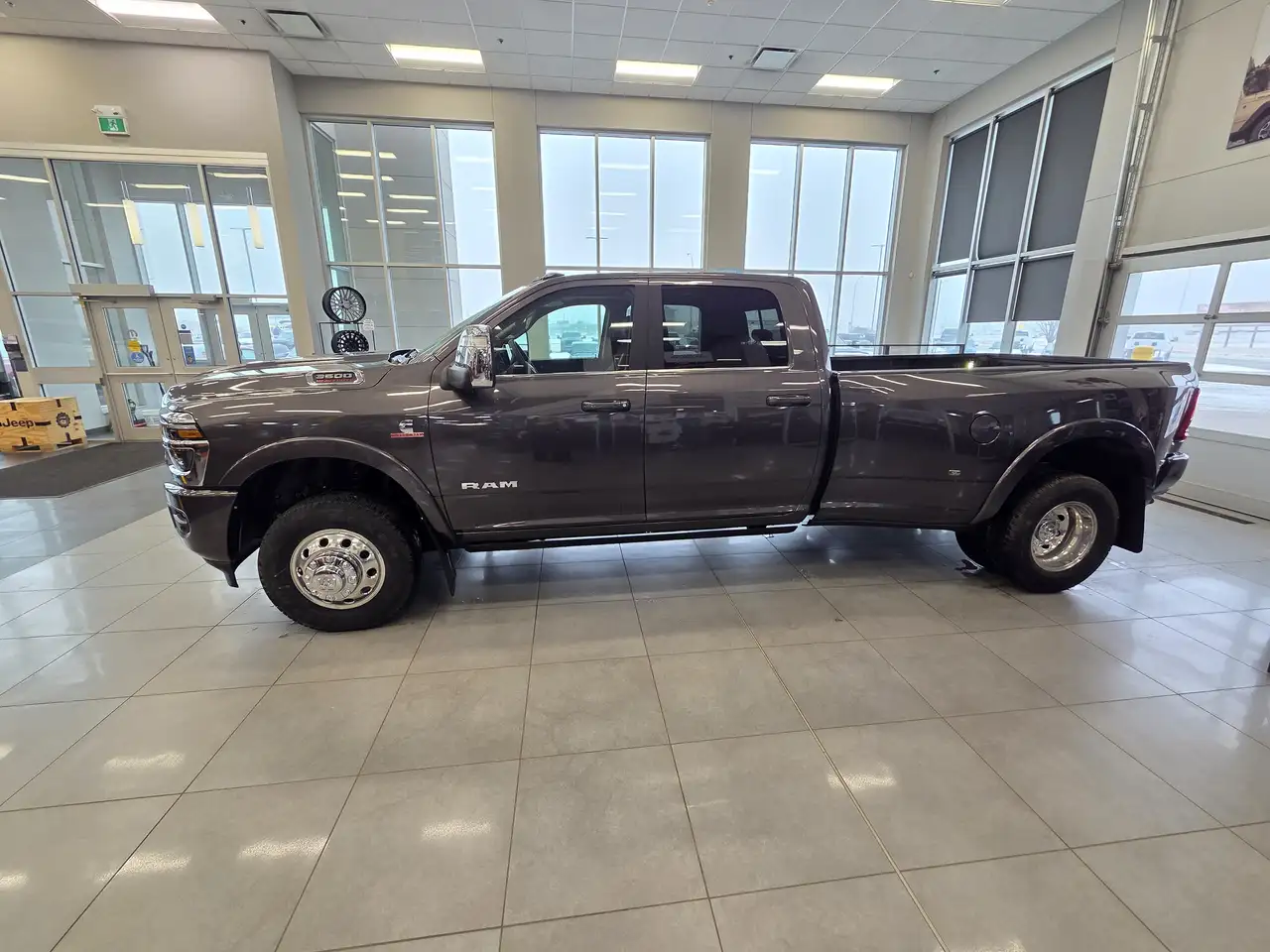 RAM 3500 снимка RAM 3500