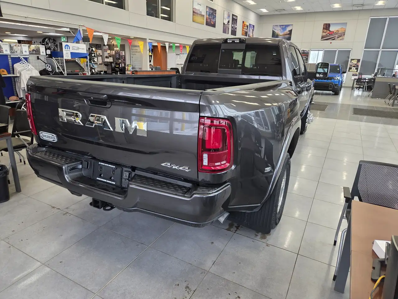 RAM 3500 снимка RAM 3500