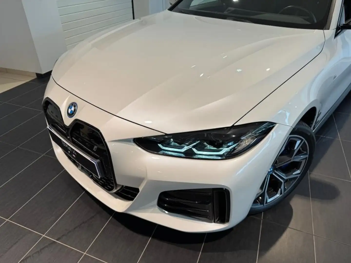 BMW i4 eDrive40 340ch M Sport Blanc - 2