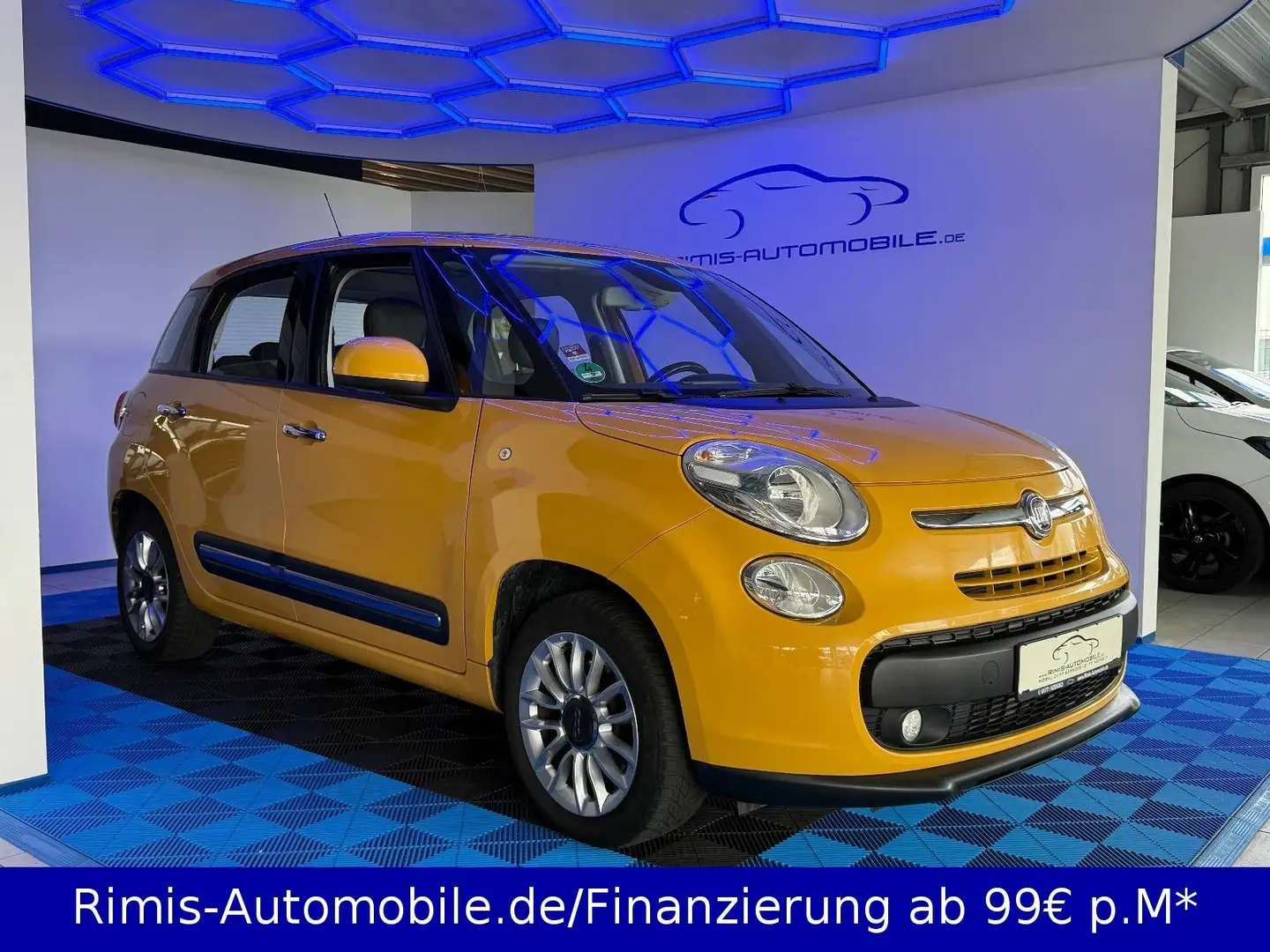 Fiat 500L Lounge Panorama Glasdach Navi+ Sitzheizung Jaune - 1