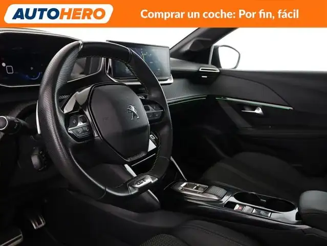 Peugeot 208 view 12