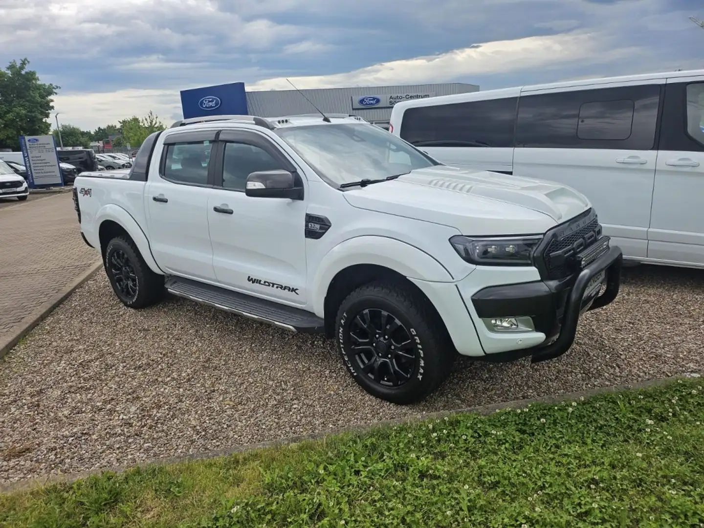Ford Ranger 3.2 TDCI 200CV WILDTRACK Wildtrak Double Cabine 4x Blanc - 2