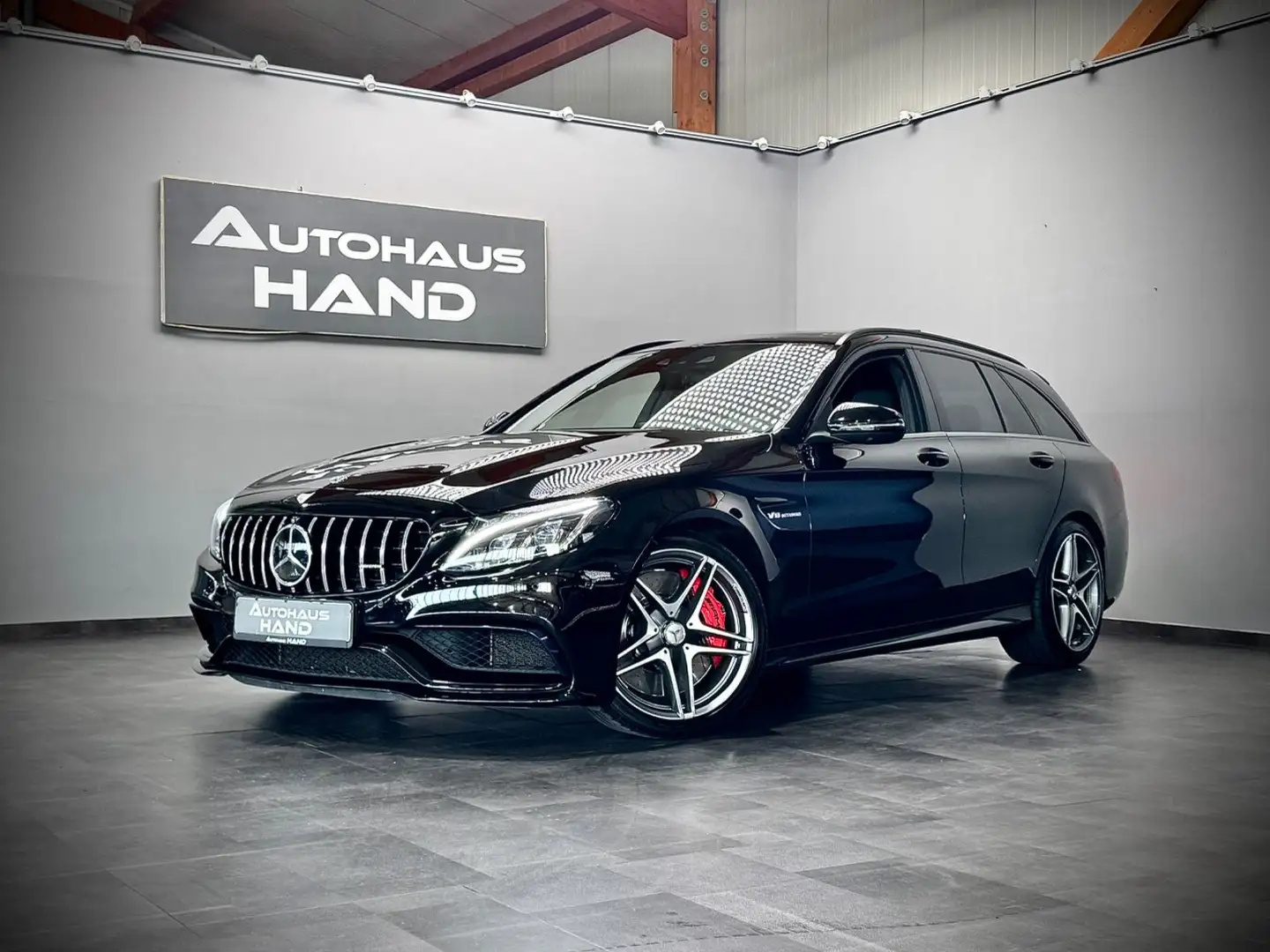 Mercedes-Benz C 63 AMG C63s AMG*PANO*BURMESTER*PANAMERICANA*360*2.Hand Noir - 1