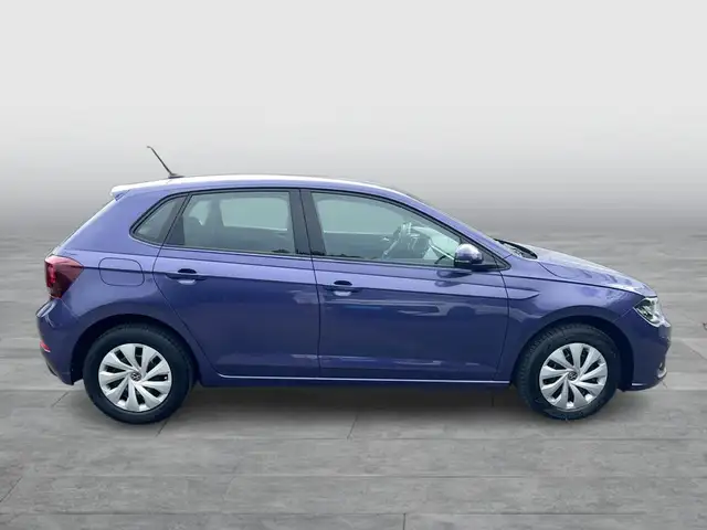 Volkswagen Polo view 6