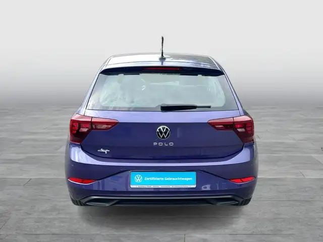 Volkswagen Polo view 4