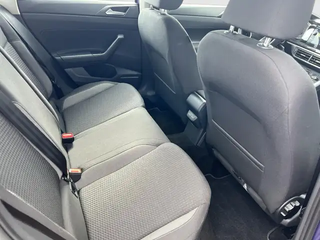 Volkswagen Polo view 14