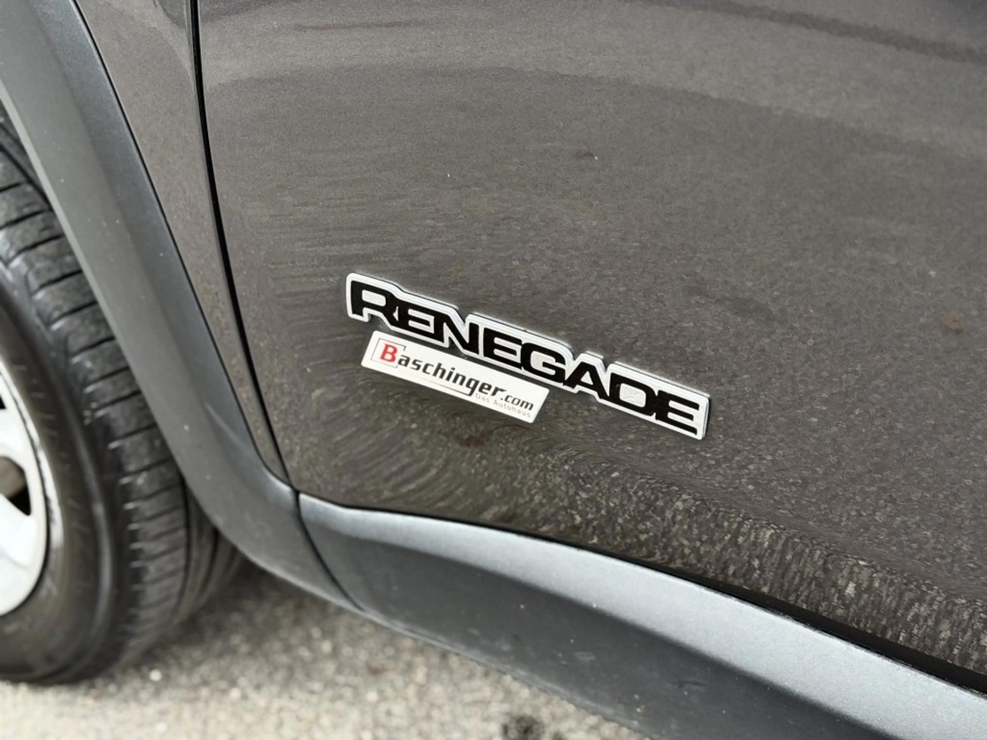 Jeep Renegade 2.0 Multijet 4x4 Limited Automatik — photo 7