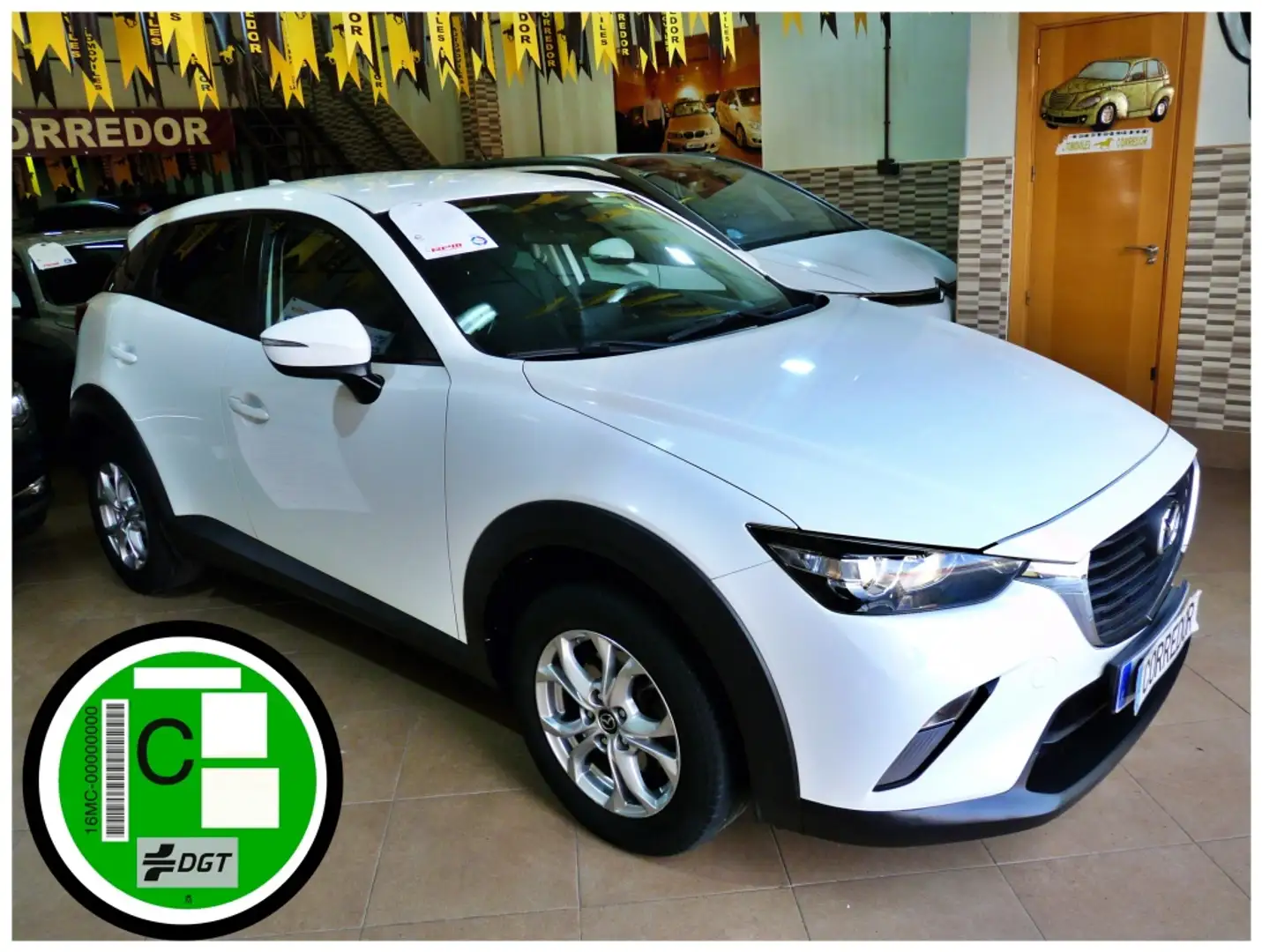 Mazda CX-3 1.5D Style Navegador 2WD Blanco - 2