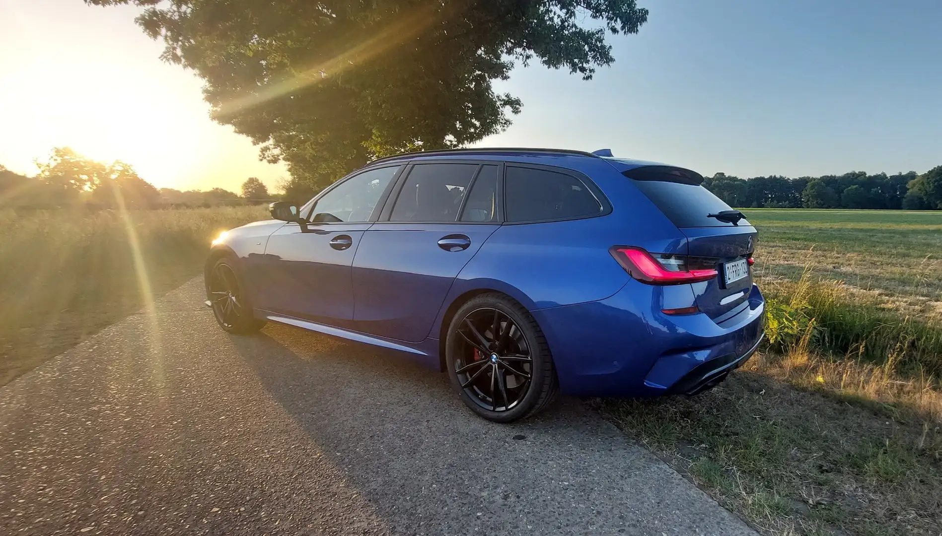 BMW 340 M340i Touring xDrive - 2