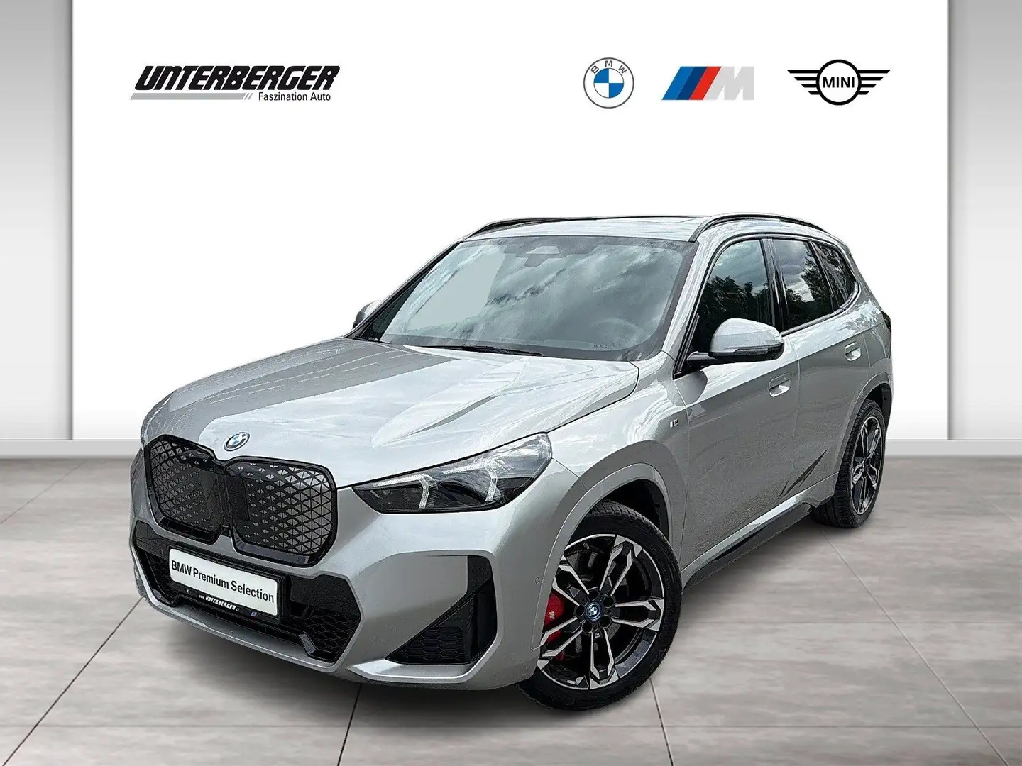BMW iX1 eDrive20 M Sportpaket | M Sportpaket Pro Silber - 1
