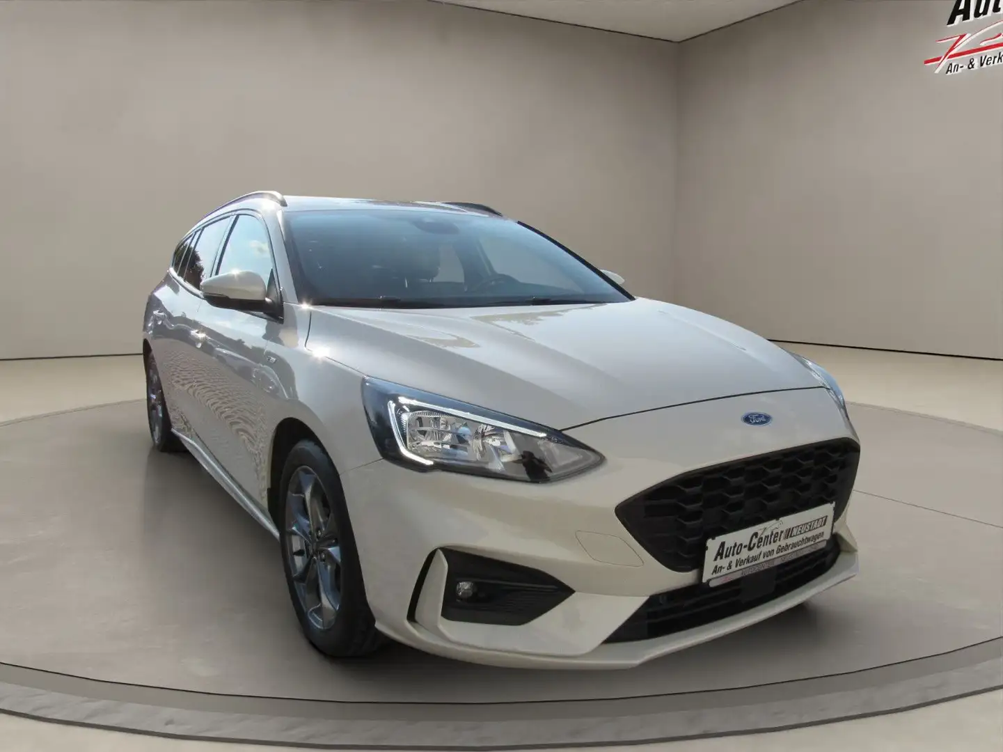 Ford Focus Turnier ST-Line / LED / NAVI / ACC / PDC.. Beige - 1