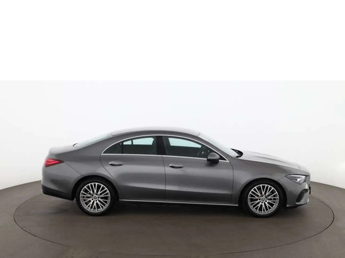 Mercedes-Benz CLA 180 Progressive Aut LED NAVI R-KAMERA LEDER Grau - 2