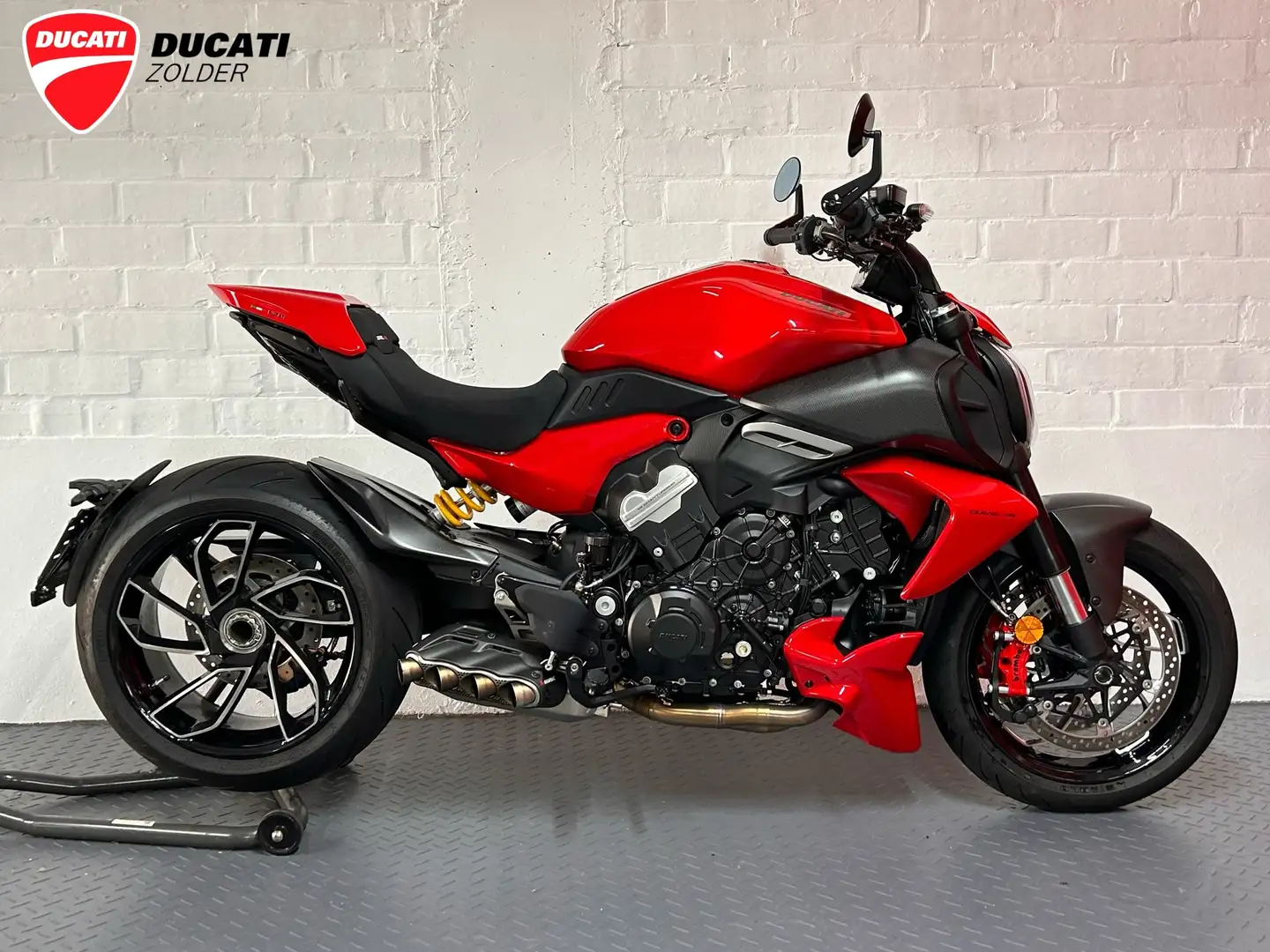 Ducati Diavel Diavel V4 Full Option Rouge - 2
