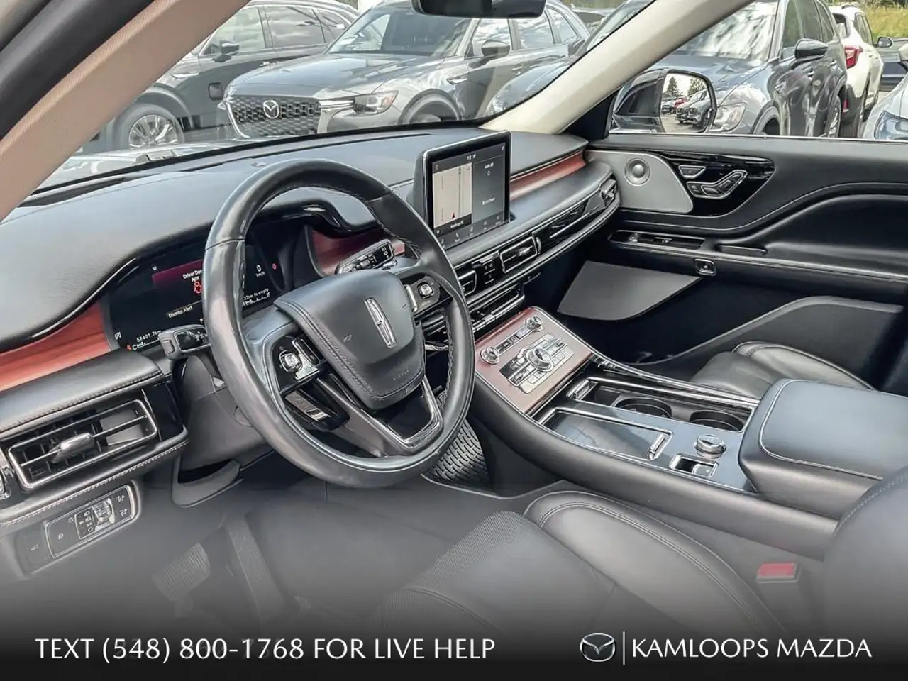 Lincoln Aviator снимка Lincoln Aviator
