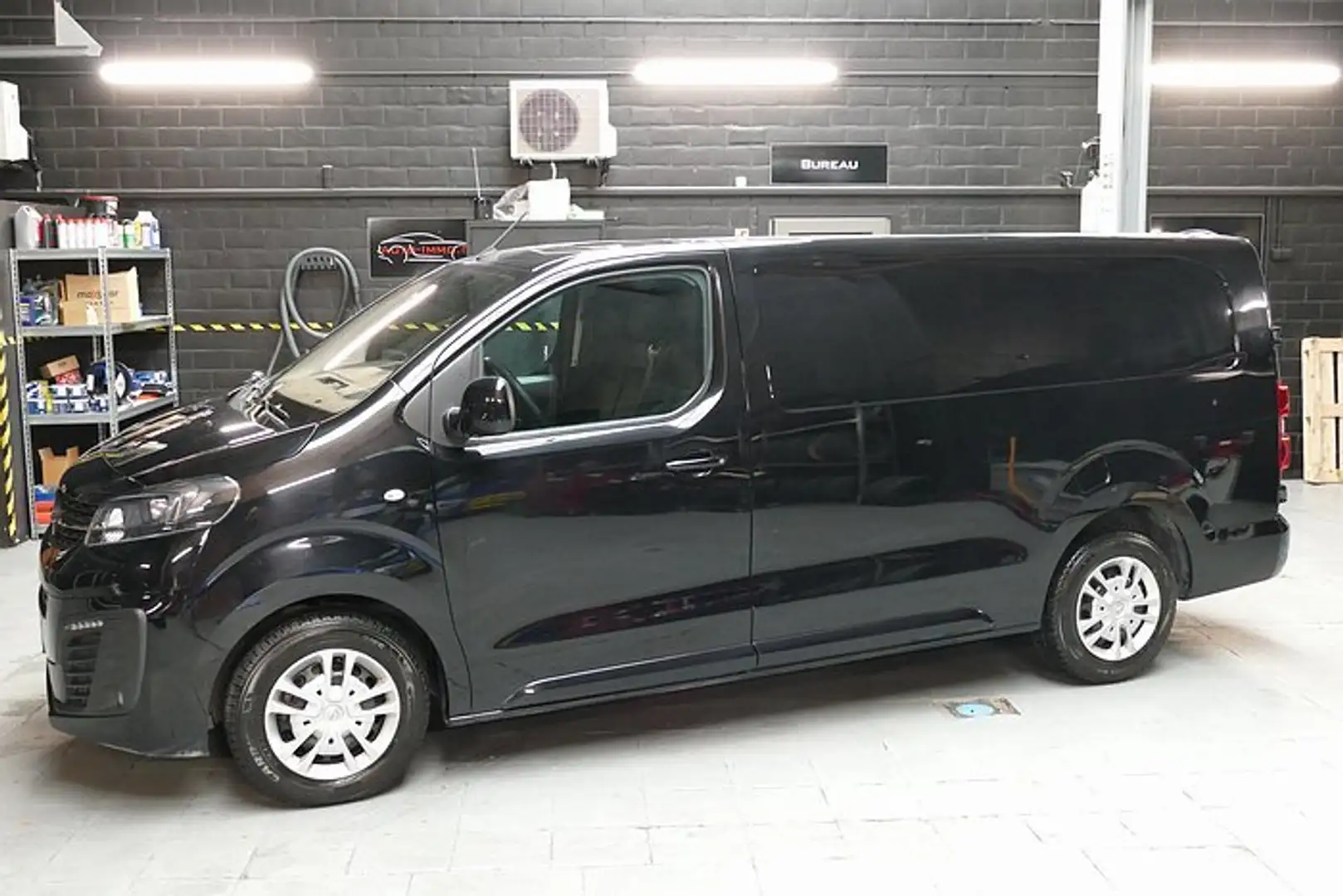 Opel Vivaro Vivaro 2.0 D L Autm. Elegance Zwart - 2