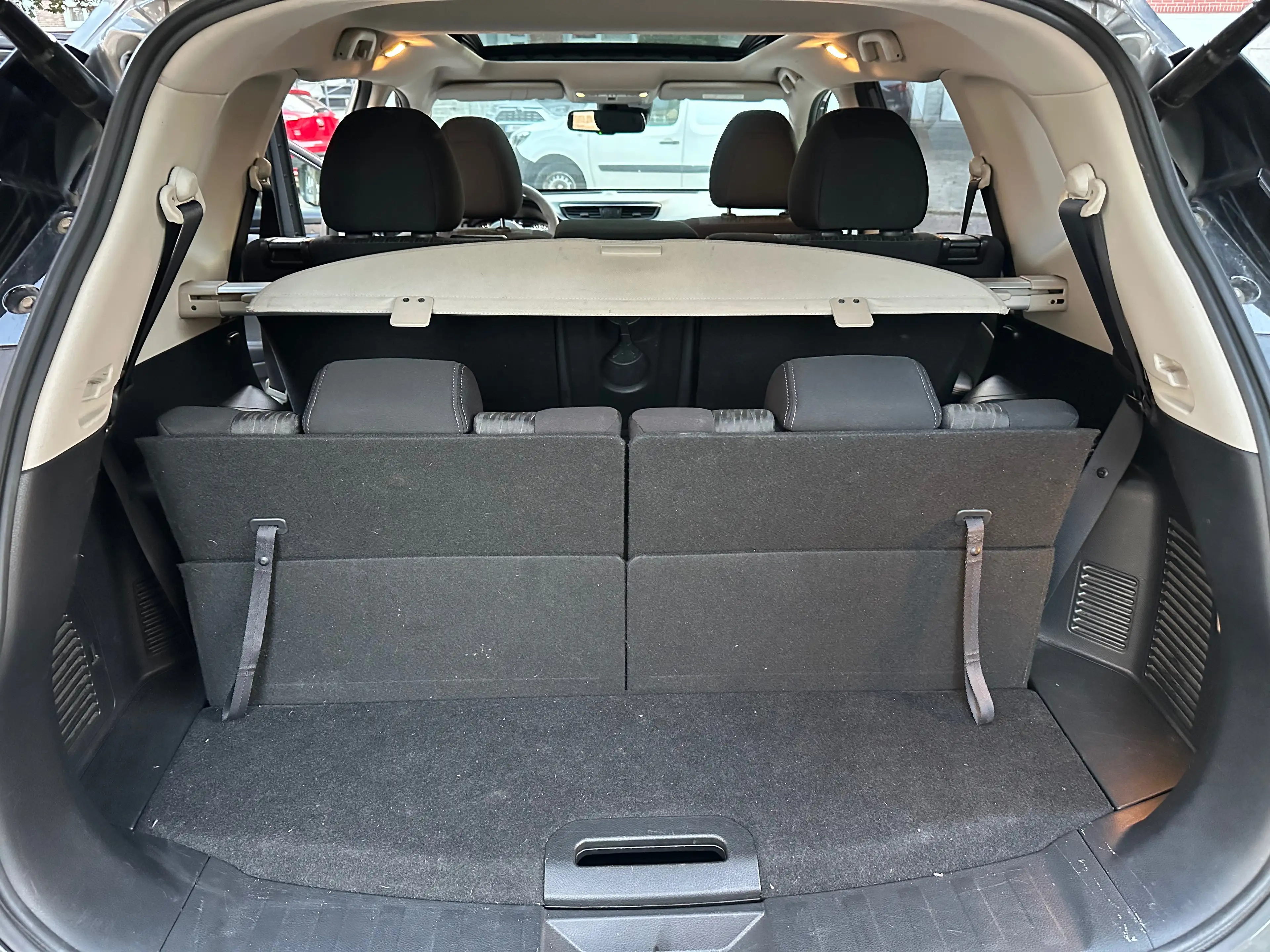 Nissan X-Trail X-Trail 1.7 dCi 2WD Business Édition 7 PLACE full 13.950€ — photo 9