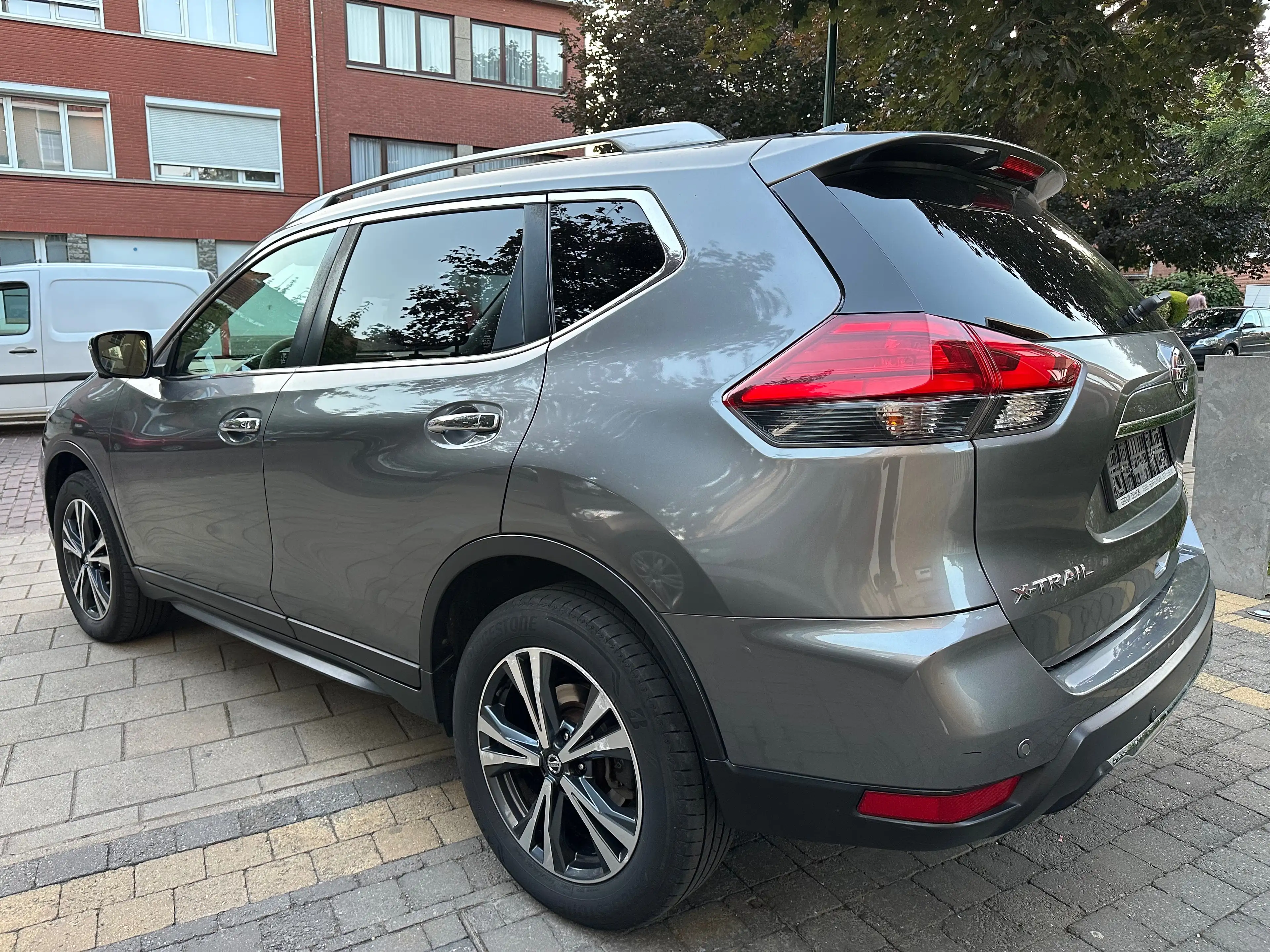 Nissan X-Trail X-Trail 1.7 dCi 2WD Business Édition 7 PLACE full 13.950€ — photo 4