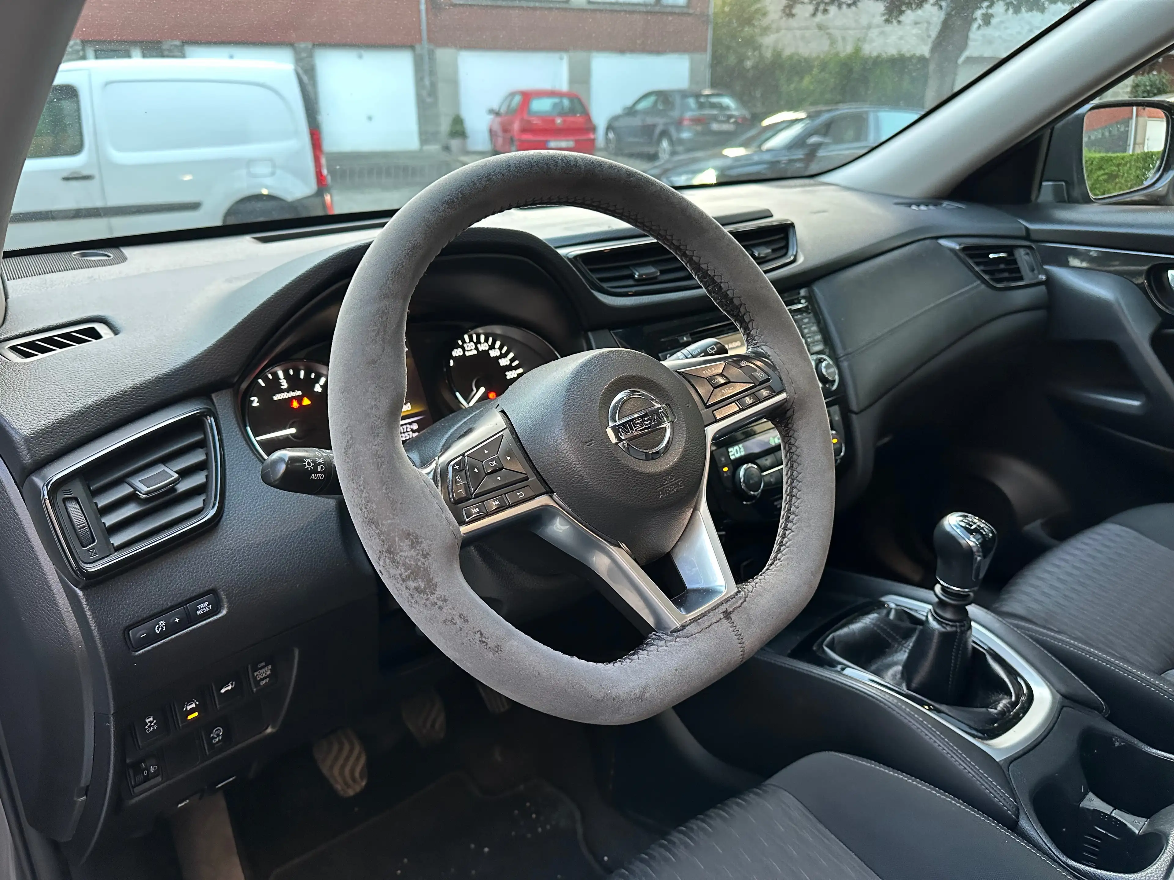 Nissan X-Trail X-Trail 1.7 dCi 2WD Business Édition 7 PLACE full 13.950€ — photo 5
