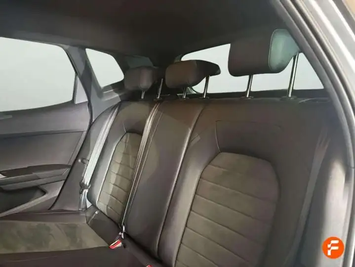 SEAT Arona 2024, foto 11
