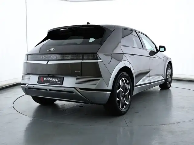 Hyundai IONIQ 5 view 5