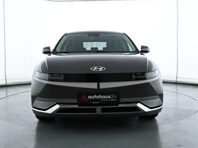 Hyundai IONIQ 5 view 2